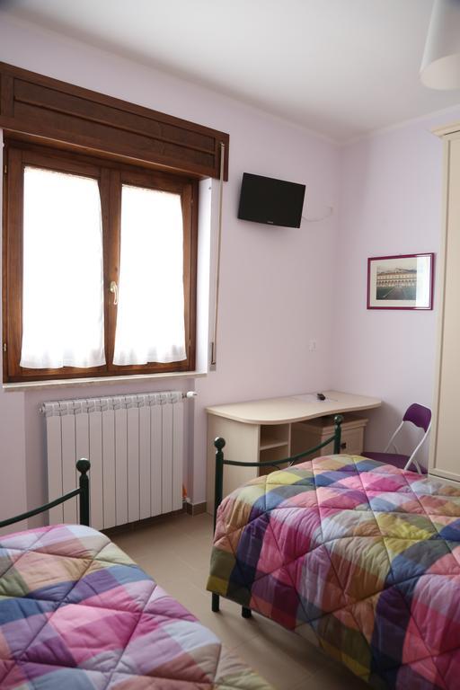 B&B Il Tiglio Padula Phòng bức ảnh