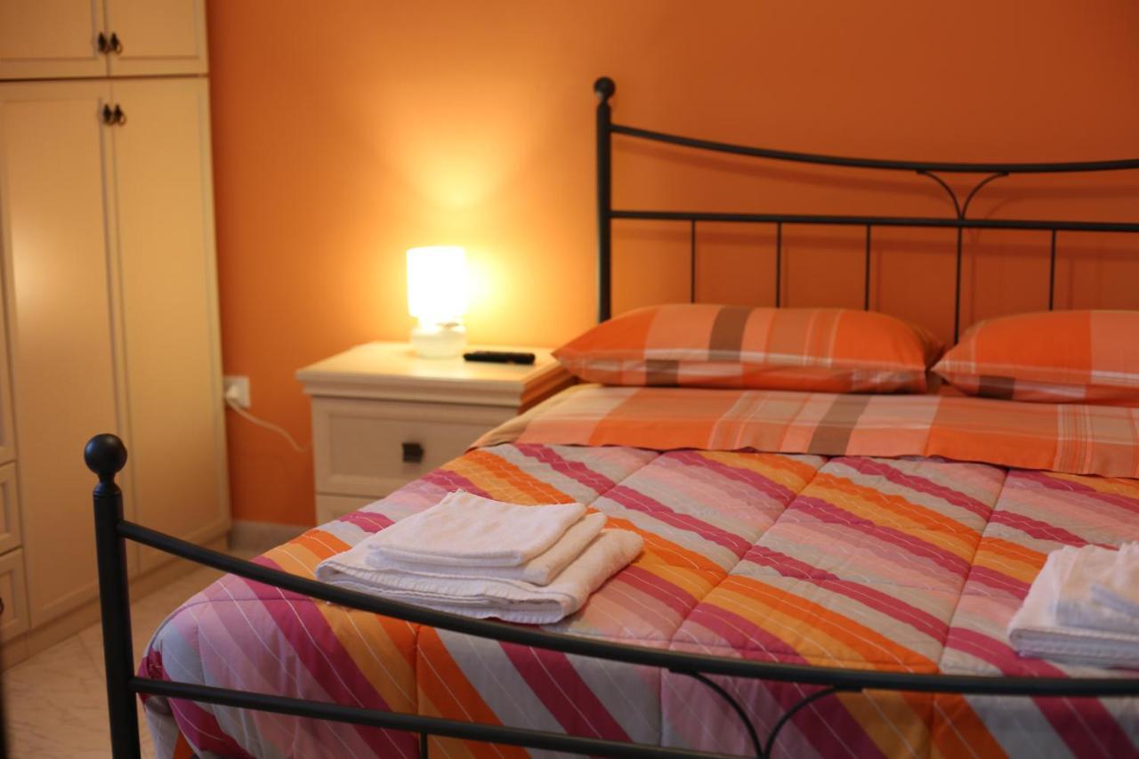 B&B Il Tiglio Padula Phòng bức ảnh