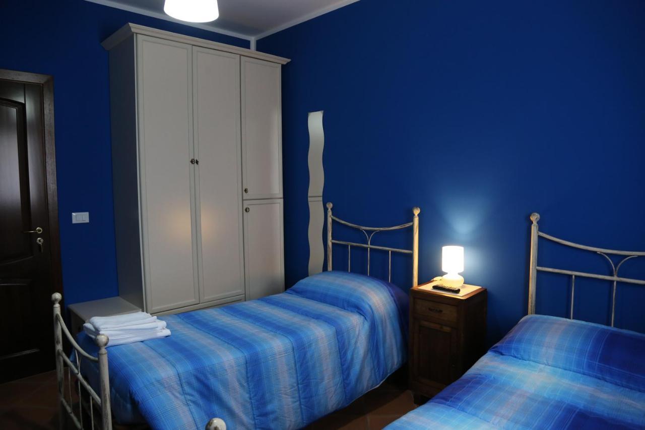 B&B Il Tiglio Padula Phòng bức ảnh